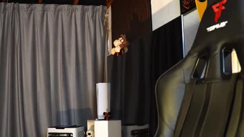 Snapshot of jackson__cottonwood chatting on 5, 10, 2025 JC online show from 5, 10, 2025