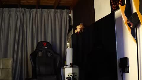 Snapshot of jackson__cottonwood chatting on 15, 10, 2025 JC online show from 15, 10, 2025