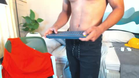 Jackson Bell online show from 27, 12, 2024