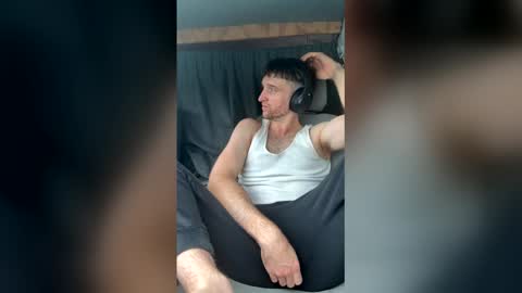 Snapshot of jacksonbutts chatting on 8, 5, 2026 jacksonbutts online show from 8, 5, 2026