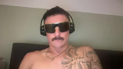 Snapshot of jackwilsonukforyou chatting on 4, 6, 2026 Jack Wilson online show from 4, 6, 2026