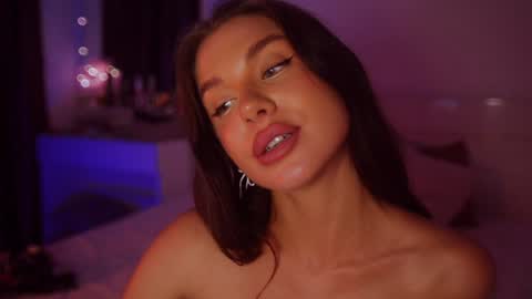 jacky_smith online show from 1, 2, 2025