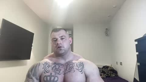 Snapshot of jackyhuge chatting on 8, 7, 2026 Jacky online show from 8, 7, 2026
