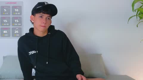 Snapshot of jacob_cullen_ chatting on 28, 5, 2026 JACOB online show from 28, 5, 2026