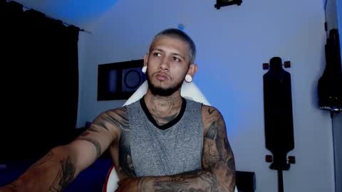 Michael Caicedo online show from 12, 2, 2025