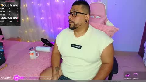 daddy sir master bear online show from 18, 2, 2025