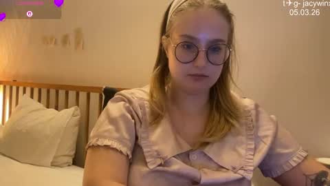 jacywinslat online show from 5, 3, 2026