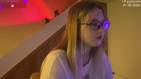 jacywinslat online show from 1, 6, 2026