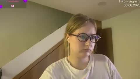 Snapshot of jacywinslat chatting on 30, 6, 2026 jacywinslat online show from 30, 6, 2026