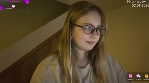 Snapshot of jacywinslat chatting on 2, 7, 2026 jacywinslat online show from 2, 7, 2026