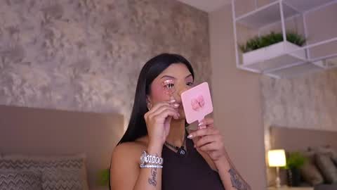 Snapshot of jadakaii chatting on 19, 6, 2026 Jada Kai online show from 19, 6, 2026