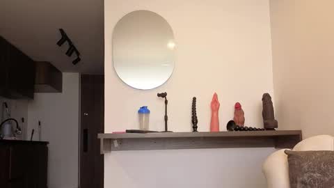 Jade online show from 21, 11, 2025