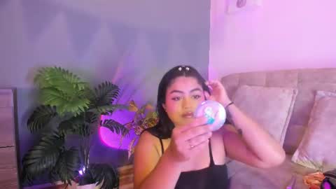 Snapshot of jade_brunnette chatting on 15, 6, 2026 Jade Brunete online show from 15, 6, 2026