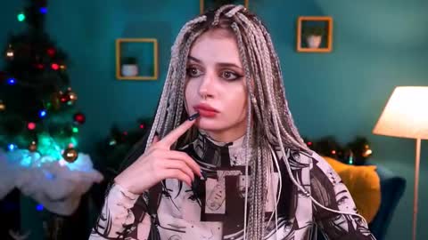 jade_castle online show from 19, 12, 2024