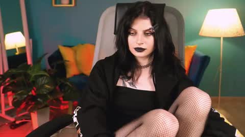 jade_castle online show from 18, 4, 2026