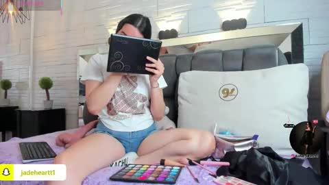 Snapshot of jade_heartt chatting on 30, 10, 2025 JADE online show from 30, 10, 2025