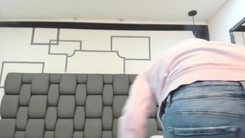 Jade  online show from 9, 10, 2025