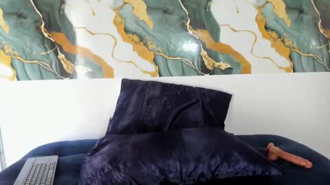 jade_stone12 online show from 24, 5, 2026