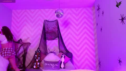JADE online show from 19, 10, 2025