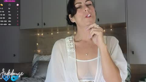 Jade online show from 20, 5, 2026