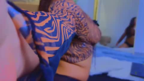 jadee__ online show from 19, 9, 2025