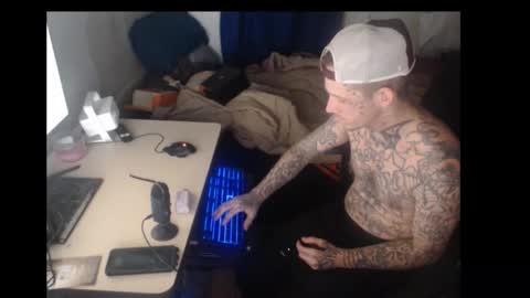 showingitoff online show from 5, 12, 2025