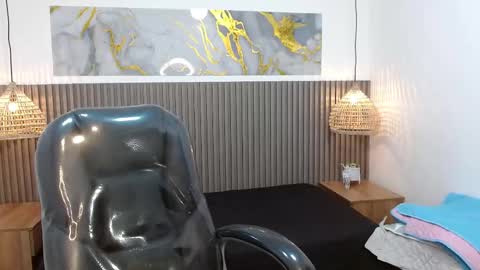 JAKE online show from 8, 11, 2025