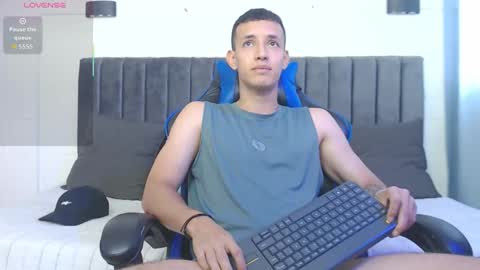 Hi guys im new 3 online show from 16, 10, 2025