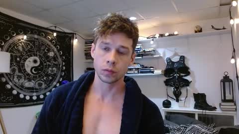 Snapshot of jakeblaze002 chatting on 4, 3, 2026 Jake online show from 4, 3, 2026