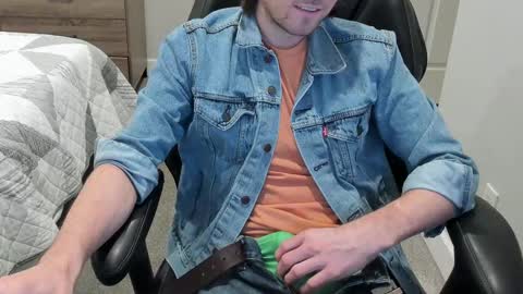 jakesnake442 online show from 19, 2, 2025