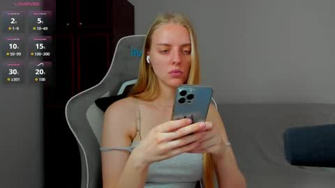 Snapshot of jam_cream chatting on 22, 5, 2026 Sofia online show from 22, 5, 2026