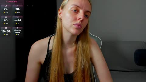 Snapshot of jam_cream chatting on 23, 5, 2026 Sofia online show from 23, 5, 2026