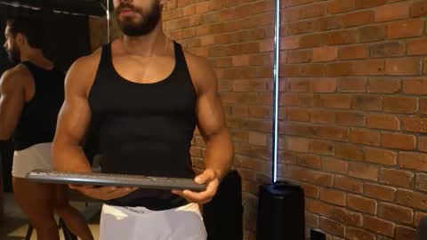 Snapshot of james_axel chatting on 27, 10, 2025 James Axel online show from 27, 10, 2025