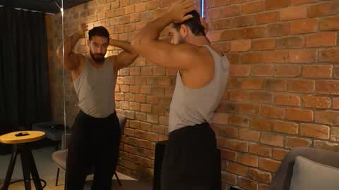 Snapshot of james_axel chatting on 2, 11, 2025 James Axel online show from 2, 11, 2025