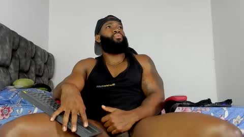 Snapshot of james_bbcmuscle chatting on 15, 10, 2025 James BBC online show from 15, 10, 2025