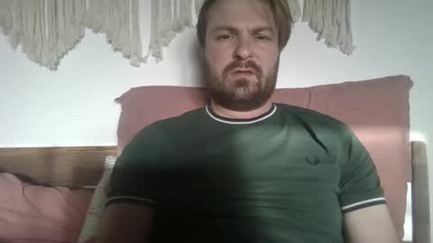 Snapshot of james_heron chatting on 26, 11, 2025 James Heron online show from 26, 11, 2025