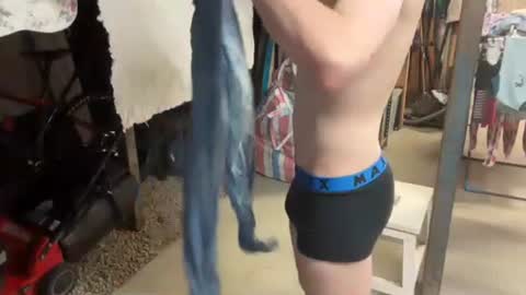 Snapshot of jamesabrams73 chatting on 15, 4, 2026 J Abrams online show from 15, 4, 2026