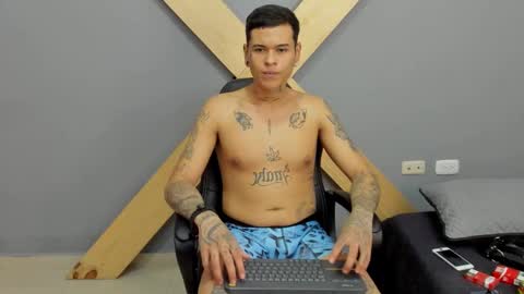Jamesinked  online show from 13, 12, 2024