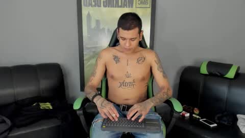 Jamesinked  online show from 16, 1, 2025