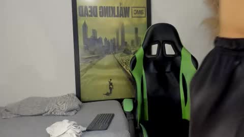 Jamesinked  online show from 8, 1, 2026