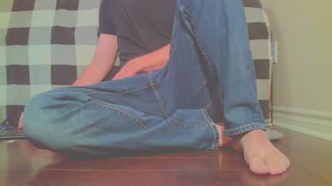 Snapshot of jamesknight57 chatting on 12, 10, 2025 James online show from 12, 10, 2025