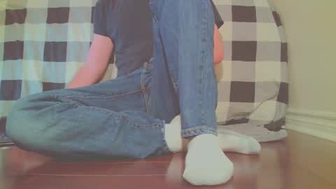 Snapshot of jamesknight57 chatting on 27, 10, 2025 James online show from 27, 10, 2025