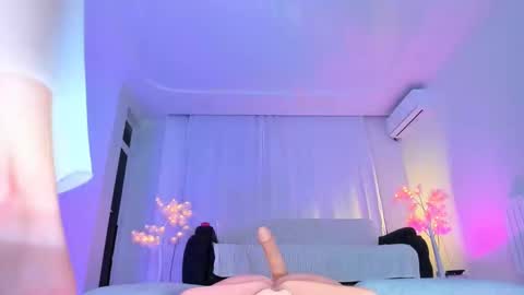 Jenia online show from 19, 12, 2024