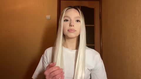 Kary online show from 5, 3, 2026