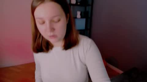 Snapshot of janebyrd chatting on 5, 11, 2025 Jane online show from 5, 11, 2025