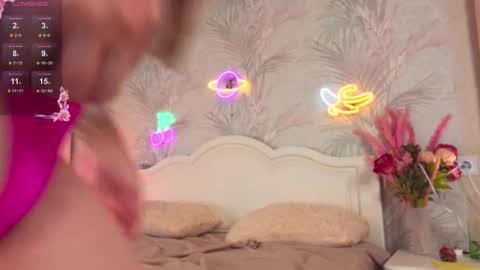 Snapshot of janepuff chatting on 25, 9, 2025 janepuff online show from 25, 9, 2025