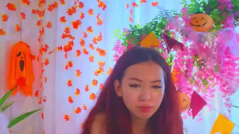 Jenifer online show from 1, 11, 2025