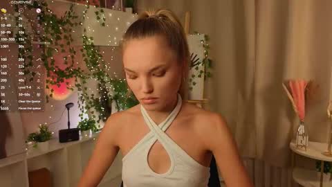 Hi Im Alice and here youll find something online show from 13, 11, 2025