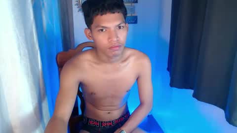 janlloyd04 online show from 23, 9, 2025