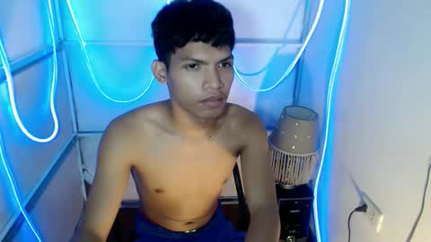 janlloyd04 online show from 12, 3, 2026